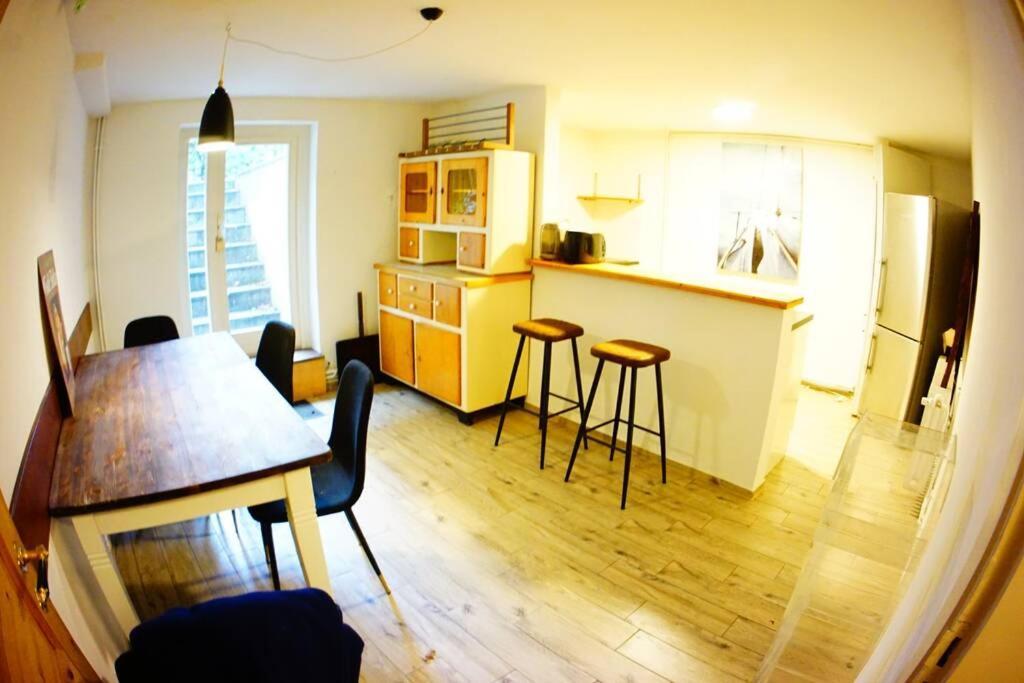 Gemuetliche 3-Zkb Wc Souterrainwohnung In Bestlage Hamburgo Exterior foto