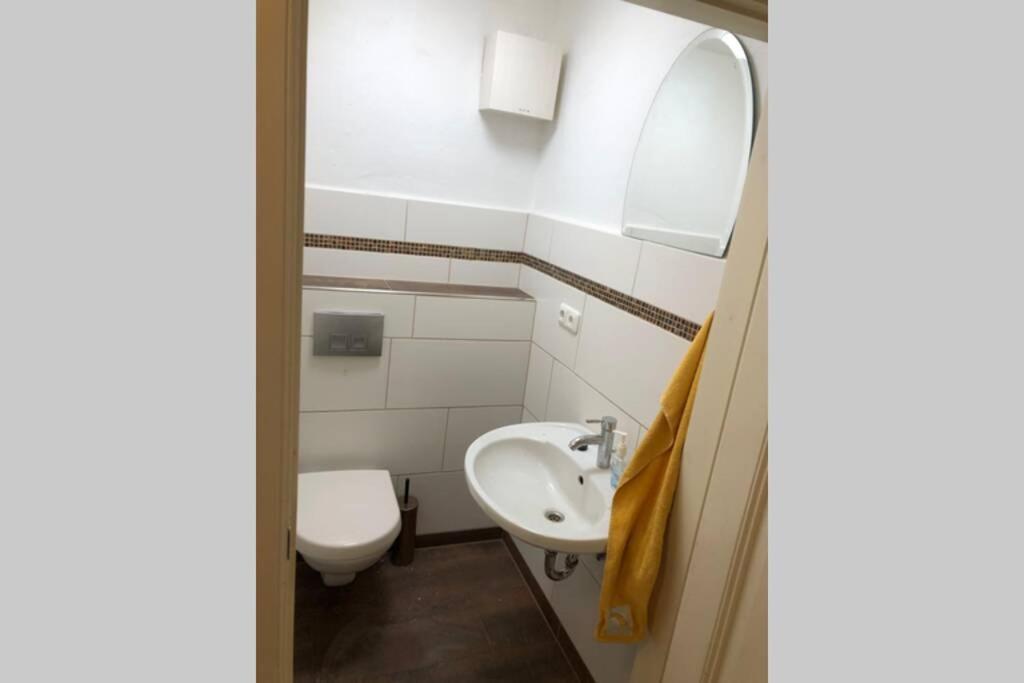 Gemuetliche 3-Zkb Wc Souterrainwohnung In Bestlage Hamburgo Exterior foto