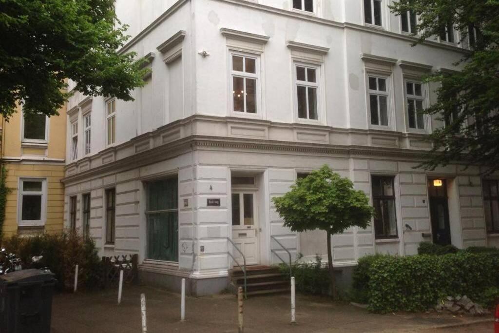 Gemuetliche 3-Zkb Wc Souterrainwohnung In Bestlage Hamburgo Exterior foto
