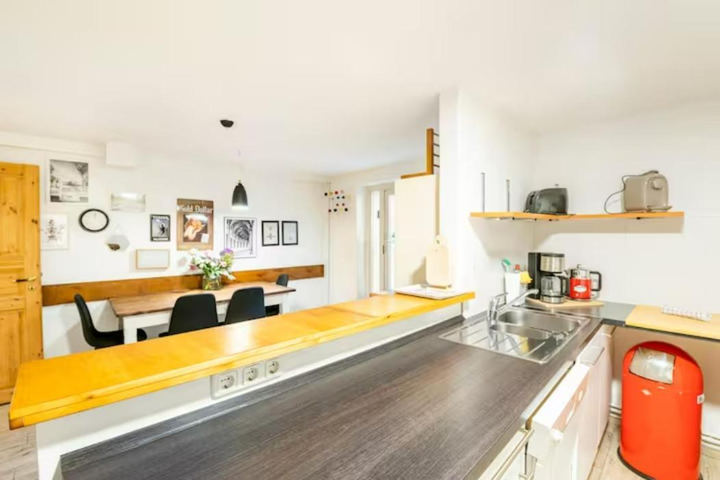 Gemuetliche 3-Zkb Wc Souterrainwohnung In Bestlage Hamburgo Exterior foto