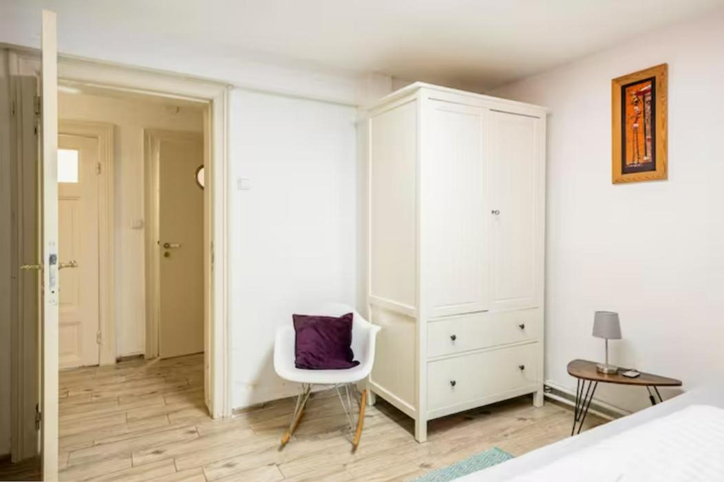 Gemuetliche 3-Zkb Wc Souterrainwohnung In Bestlage Hamburgo Exterior foto