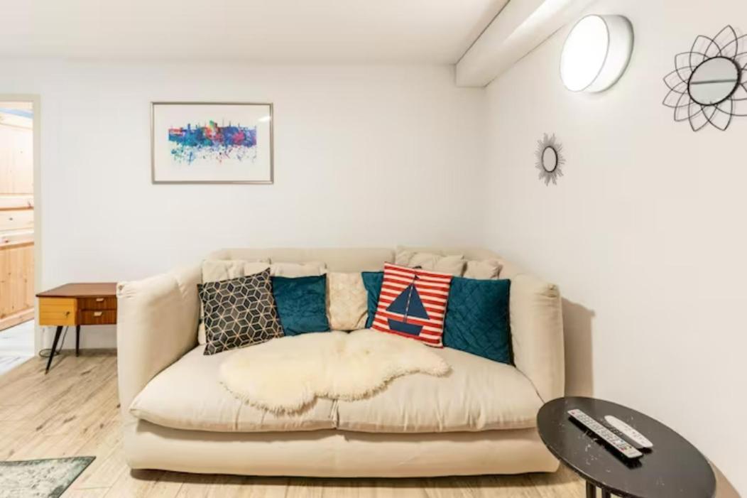 Gemuetliche 3-Zkb Wc Souterrainwohnung In Bestlage Hamburgo Exterior foto